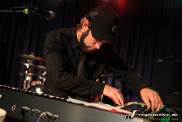 Hellespont Fairfax (live in Mannheim, 2010)